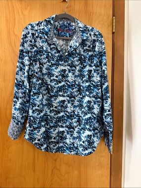 Robert Graham Blue and White Abstract Floral Button-Down Shirt